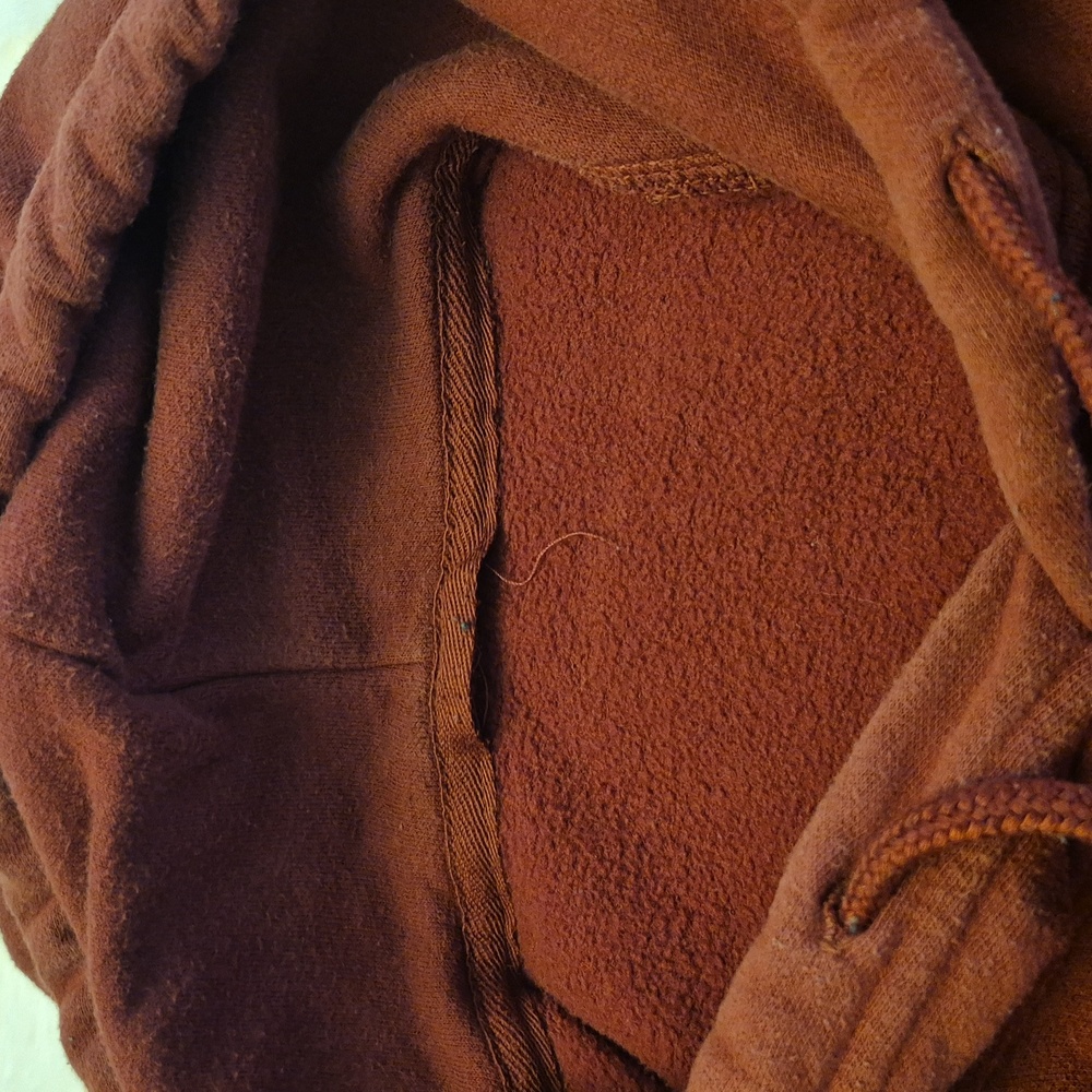 The Nortface TNF Hoodie Red Brick.SizeTag Missing. Pit To Pit:22.5"×26.5" Sz.M/L - Picture 13 of 16